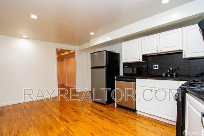 1956 20th Ave in San Francisco, CA - Building Photo - Building Photo