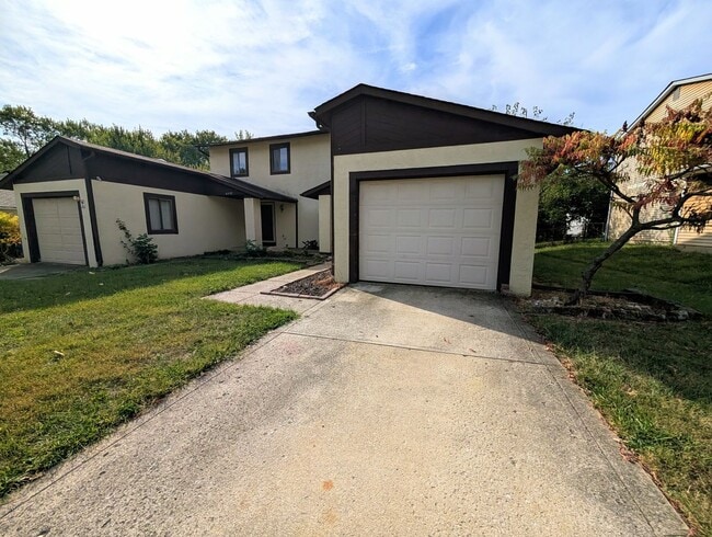 8235-8237 Goldsmith Dr