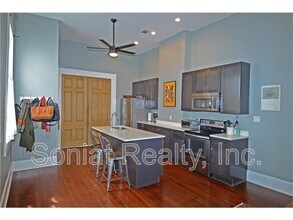 2503 Burgundy St in New Orleans, LA - Building Photo - Building Photo