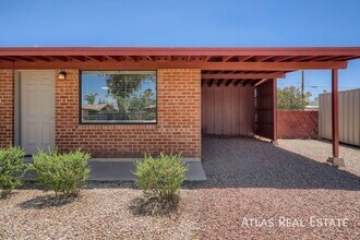 6656 E Calle Cappela in Tucson, AZ - Building Photo - Building Photo