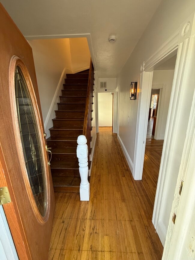 9 Chilton St in Plymouth, MA - Building Photo - Building Photo