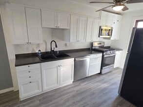 612 S Rochester St in Mukwonago, WI - Building Photo - Building Photo