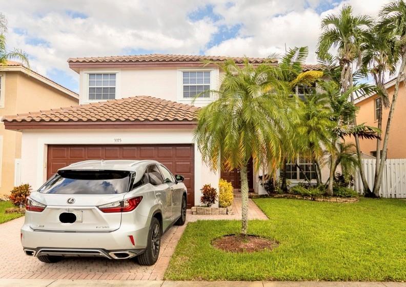 3375 SW 181st Ter in Miramar, FL - Building Photo