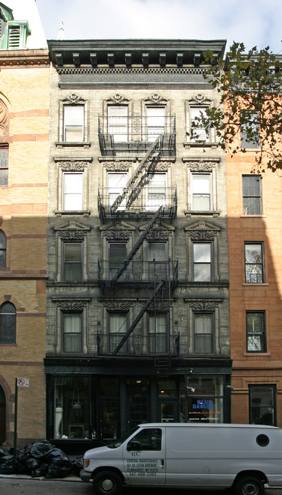 217 E 83rd St in New York, NY - Foto de edificio