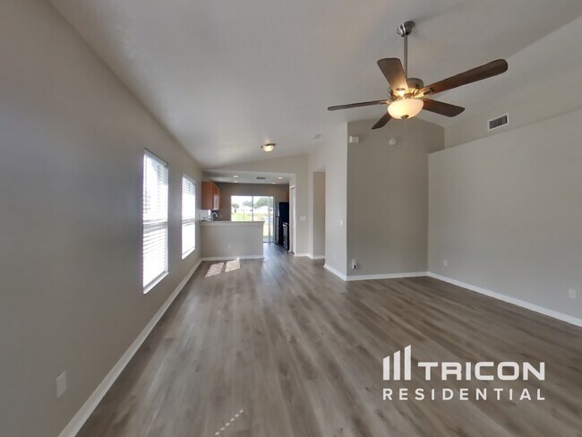 8502 Deer Chase Dr in Riverview, FL - Building Photo - Building Photo