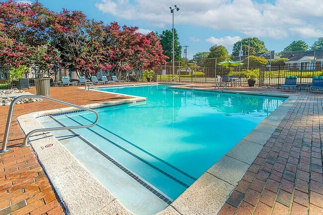 Park at Midtown in Greensboro, NC - Building Photo - Building Photo