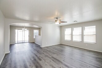 10442 E Arcadia Ave in Mesa, AZ - Building Photo - Building Photo