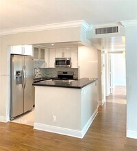 700 SE 2nd Ave in Deerfield Beach, FL - Building Photo - Building Photo