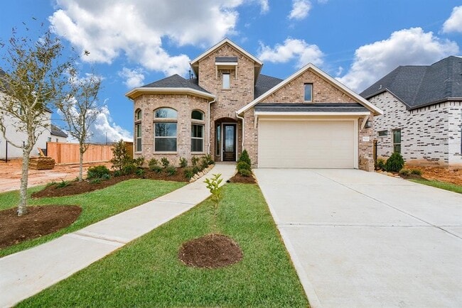 property at 923 Orange Zest Ln