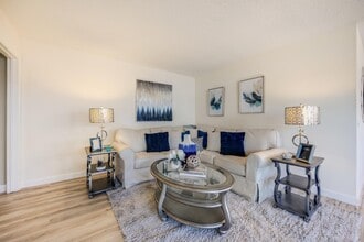 934 Goodwin Ave in San Jose, CA - Building Photo - Building Photo