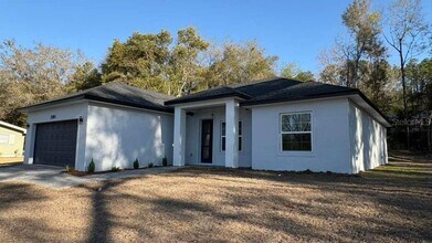 2380 W Gardenia Dr in Citrus Springs, FL - Building Photo - Building Photo