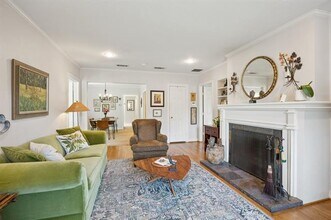 9461 Waterview Rd in Dallas, TX - Building Photo - Building Photo