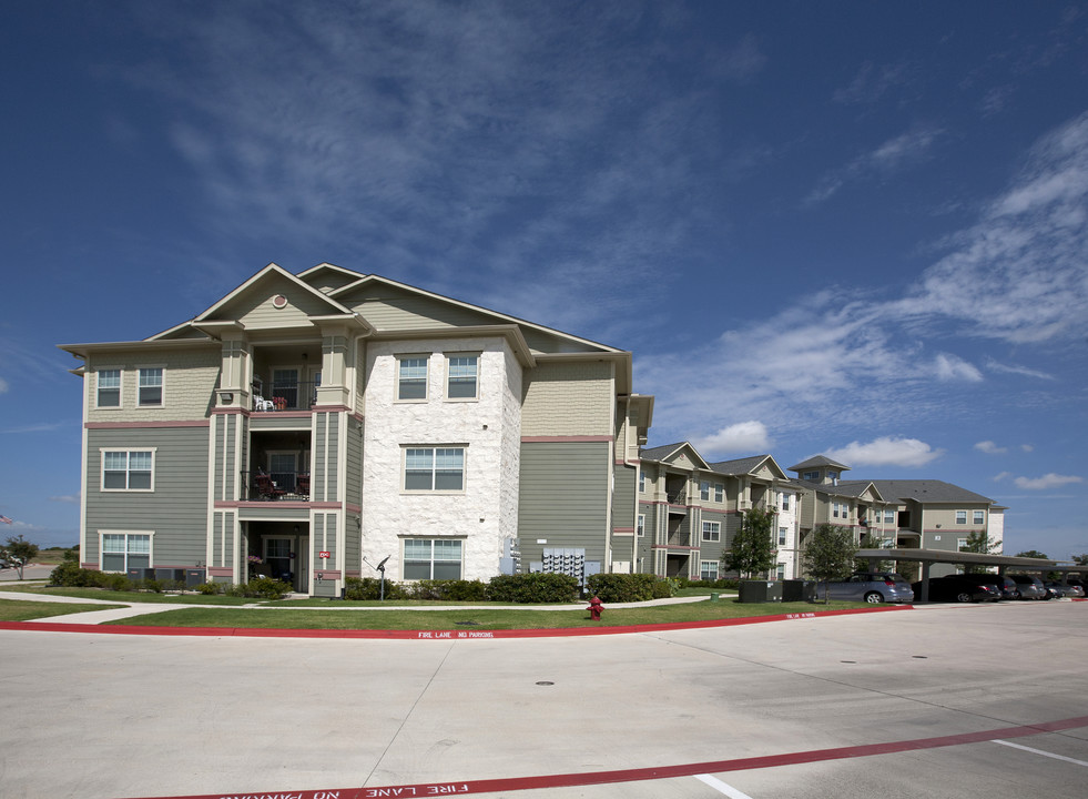 Bluffs Landing Senior Village Apartments in Round Rock, TX - Building Photo