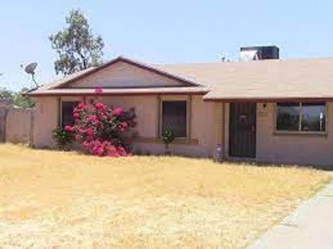 property at 6224 S 47th Pl