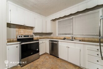 106 Parkway Dr in Jackson, MS - Building Photo - Building Photo
