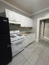 64 Hollis St in Framingham, MA - Building Photo - Building Photo