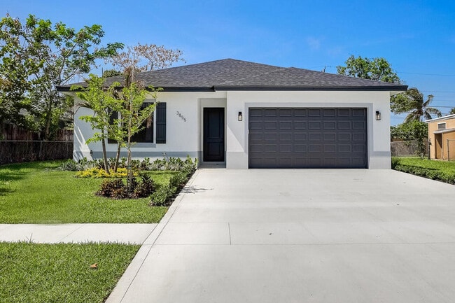 property at 3855 Ocala Rd