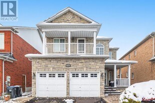 799 Silverthorn Mill Ave in Mississauga, ON - Building Photo