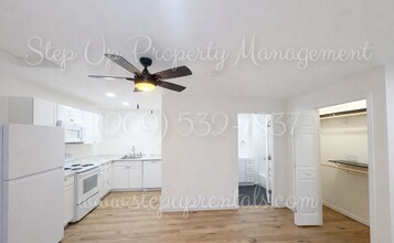 494 Snell St in Sonora, CA - Building Photo - Building Photo