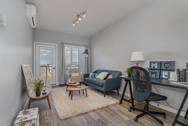 Baydo Plaza in Saskatoon, SK - Building Photo - Building Photo