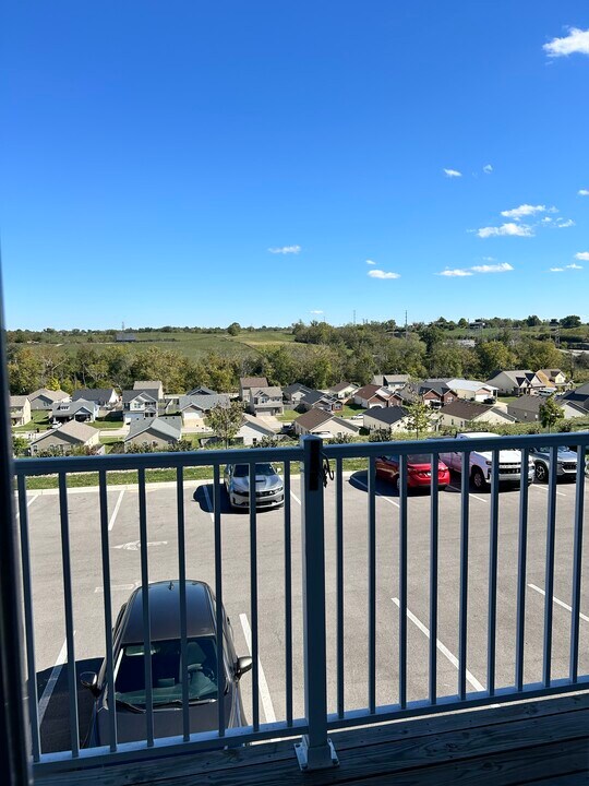 530 Regency Cir, Unit Lake Reba in Richmond, KY - Building Photo