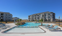 The Current at 37 Apartments in Corpus Christi, TX - Building Photo - Building Photo