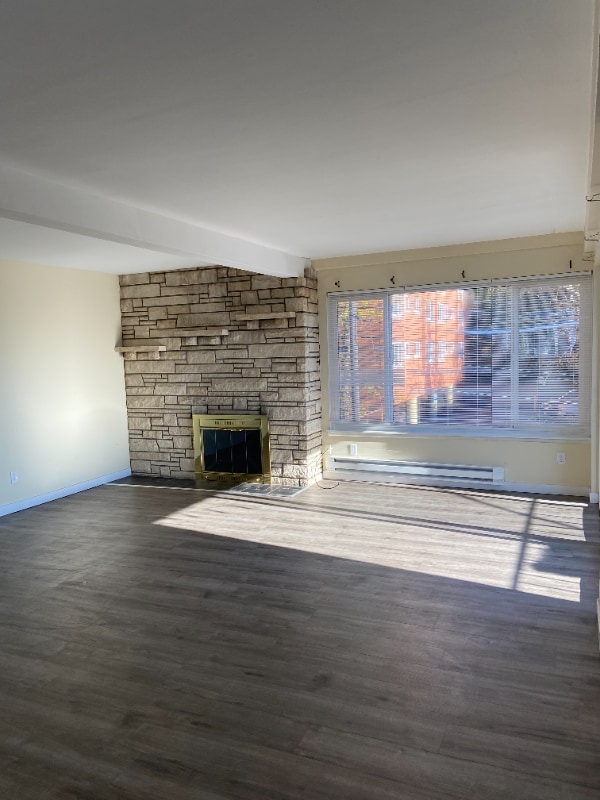 1215 Queen Anne Ave N in Seattle, WA - Building Photo - Building Photo