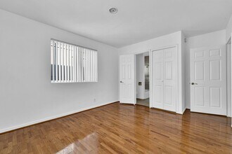 1025 Idaho Ave, Unit 6 in Santa Monica, CA - Foto de edificio - Building Photo