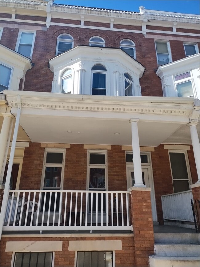 property at 2202 Brookfield Ave