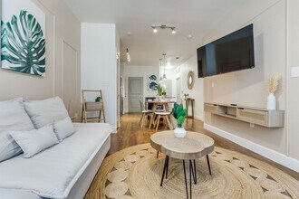 1221 Legacy Dr in Frisco, TX - Building Photo - Building Photo