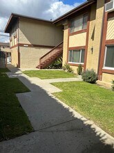 4407 Farquhar Ave-Unit -4403 in Los Alamitos, CA - Building Photo - Building Photo