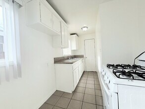 14039 Orizaba Ave in Paramount, CA - Building Photo - Building Photo