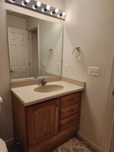 11115 Southcoate Village Dr in Bealeton, VA - Building Photo - Building Photo