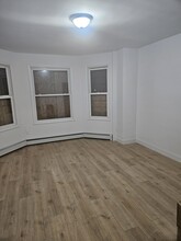 132 Seymour Ave, Unit #1 in Newark, NJ - Building Photo - Building Photo