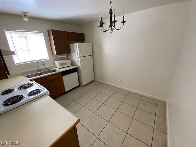 property at 917 Bridgewater St