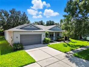 11724 Holly Creek Dr in Riverview, FL - Building Photo - Building Photo