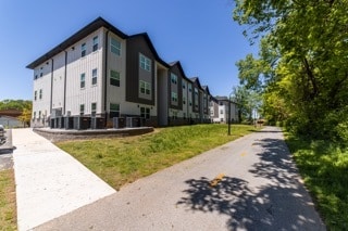 Call for Fall Specials - South Creekside Apartments