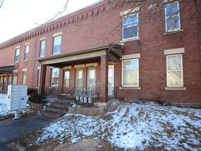 Vinton Street Apartments in Omaha, NE - Building Photo - Building Photo