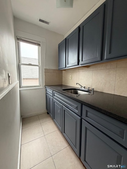 168 Lloyd St in New Haven, CT - Foto de edificio - Building Photo