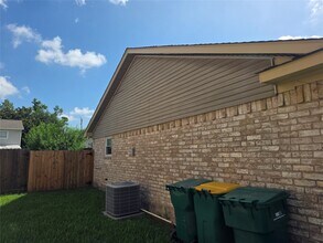 12531 La Rochelle Dr in Houston, TX - Building Photo - Building Photo
