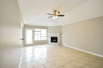 6942 Scofield Cove in Cordova, TN - Building Photo - Building Photo