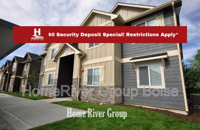 1326 S Edgewater Cir in Nampa, ID - Building Photo