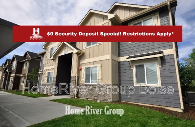 property at 1326 S Edgewater Cir