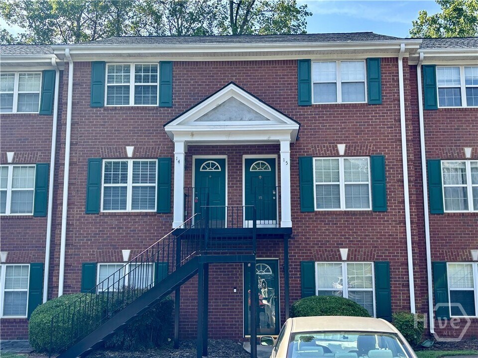 600 Mitchell Bridge Rd in Athens, GA - Foto de edificio