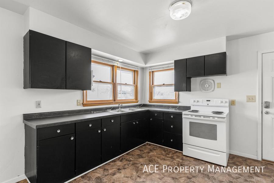 832 Haines Ave in Rapid City, SD - Building Photo