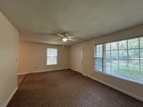 6000 River Rd in Washington, NC - Building Photo - Building Photo