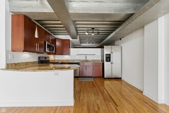 1910 S Indiana Ave in Chicago, IL - Building Photo - Building Photo