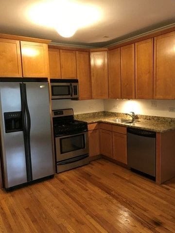 2640 W George St in Chicago, IL - Building Photo - Building Photo