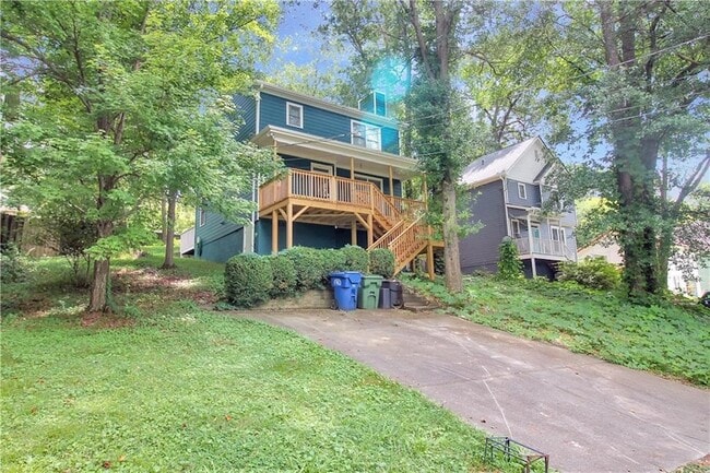 2666 W Main St NW in Atlanta, GA - Foto de edificio - Building Photo