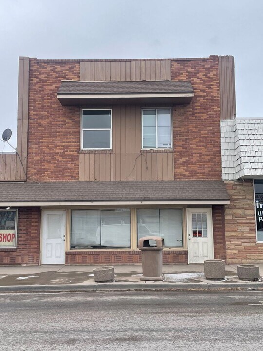 44 S 200 E in Roosevelt, UT - Foto de edificio